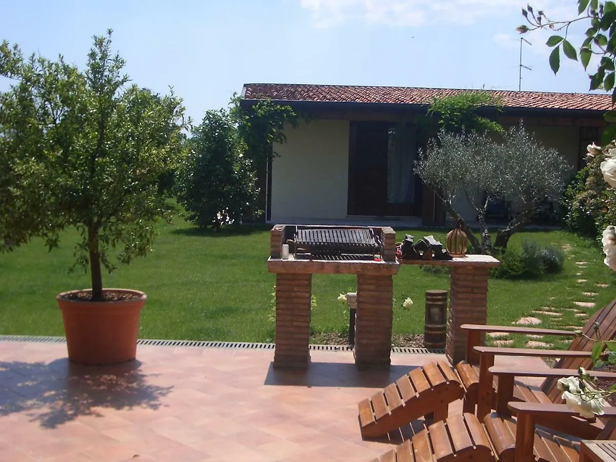 Holiday home Two Elegant Depandance Villa Conscio