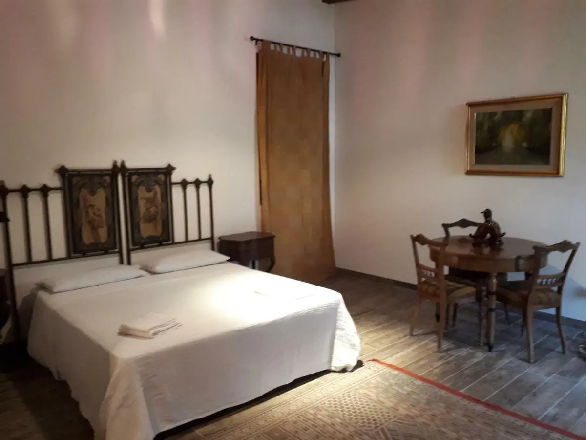Holiday home Two Elegant Depandance Villa Conscio