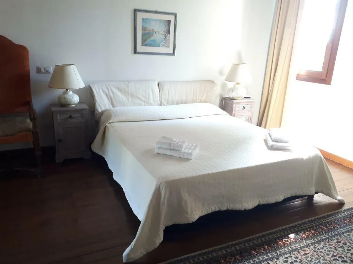 Holiday home Two Elegant Depandance Villa Conscio Italy